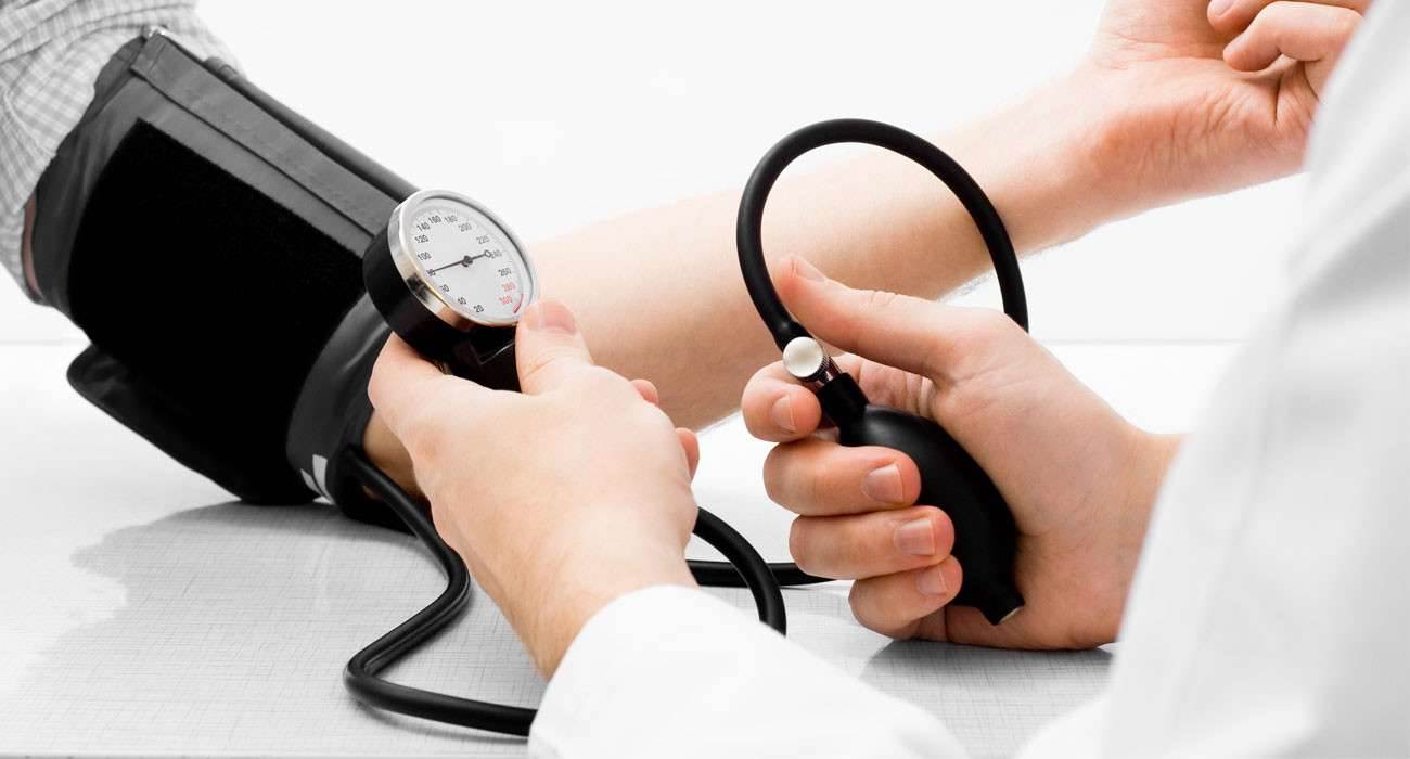 Bloody Pressure, czyli zapis pomiarów ciśnienia tętniczego nowosci AppStore   blood pressure 1300x700