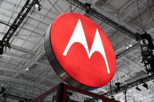 28 lipca Motorola zaprezentuje nowe smartfony ciekawostki nowe smartfony, Motorola, konferencja, 28 lipiec 2015  Przedwczoraj Motorola rozpoczęła wysyłanie zaproszeń na konferencję prasową, która odbędzie się 28 lipca bieżącego roku. Prawdopodobnie amerykański producent urządzeń mobilnych, należący do Lenovo zaprezentuje nowe smartfony. Motorola stock logo large verge medium landscape 526x350