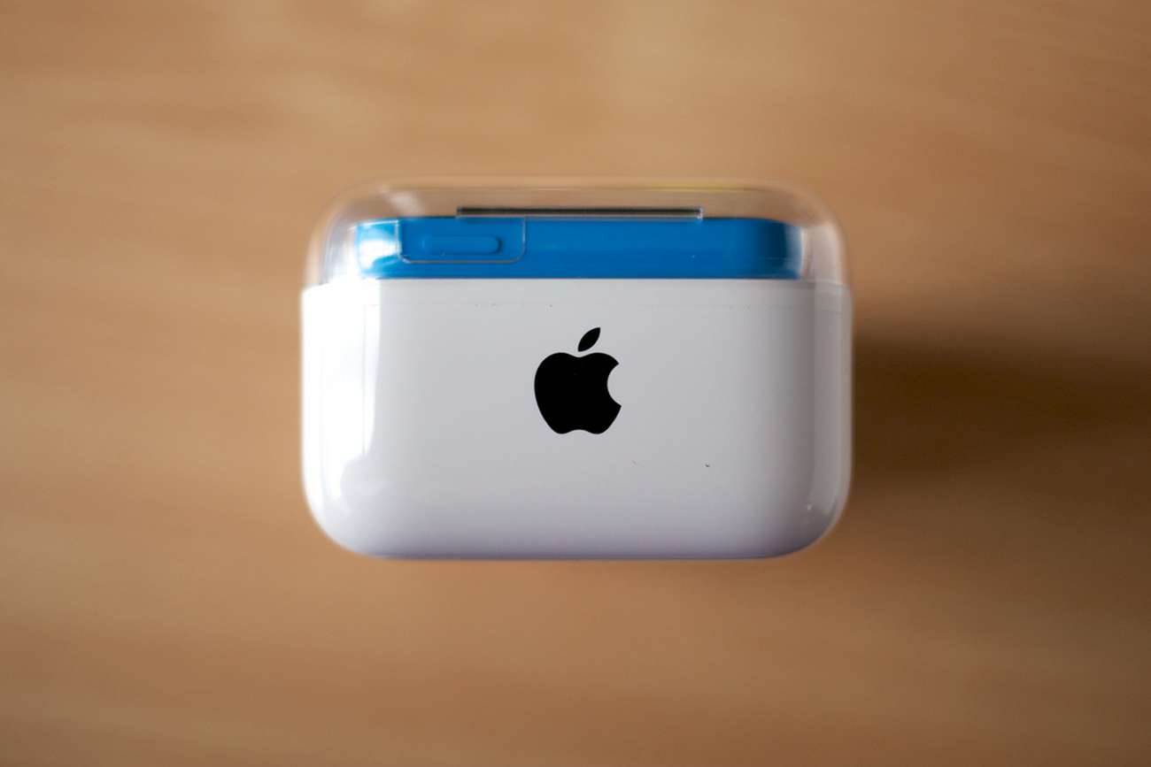 iPhone 5c uznany za przestarzały polecane, ciekawostki iphone 5c przestarzały, iPhone 5c, Apple  Firma Apple ogłosiła, że iPhone 5c i 15-calowy MacBook Pro z połowy 2014 roku stały się urządzeniami przestarzałymi, czyli autoryzowane centra serwisowe nie będą już naprawiać tych gadżetów. iphone5c