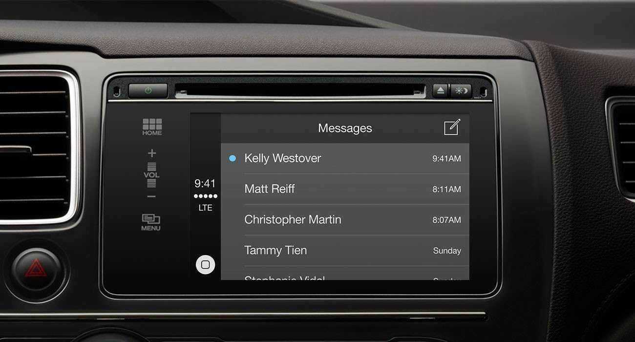 CarPlay w Audi - już w przyszłym roku? ciekawostki iOS 8, iOS, CarPlay w Audi od 2015, CarPlay w Audi, Audi, AppleCar w Audi, AppleCar, Apple  CarPlay, jest to system zaprojektowany przez Apple, dzięki któremu użytkownik iOS 7/iOS 8 będzie miał możliwość połączenia się z konsolą dostępna w samochodzie. Bez nazwy 2 1300x700