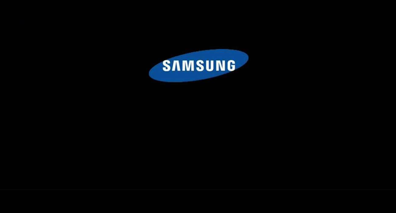 Nowe tablety od Samsung z ekranami AMOLED - zdjęcia!  ciekawostki Samsung, Nowe tablety, iOS 8, Galaxy Tab, AMODEL  Plotki o nowych tabletach Samsunga krążą po internecie już od bardzo dawna. Dziś jednak mamy coś wyjątkowego. Samsung1 1300x700