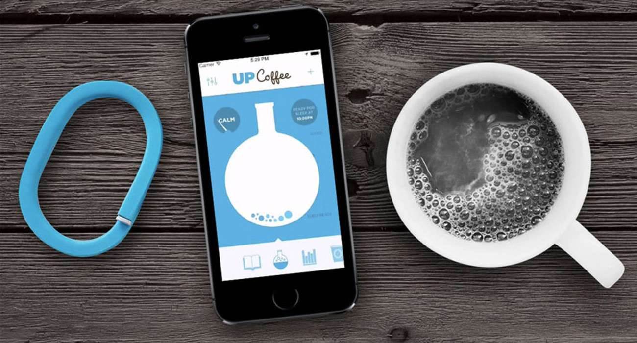 UP Coffee - śledzimy swoje uzależnienie od kawy gry-i-aplikacje Za darmo, UP Coffee, opaska, kawa, jawbone, iPhone, App Store, Aplikacja  Logowanie naszego życia staje się coraz bardziej modne. Powstają nowe rozwiązania, obecne są aktualizowane do nowych wersji. upcoffee 1300x700