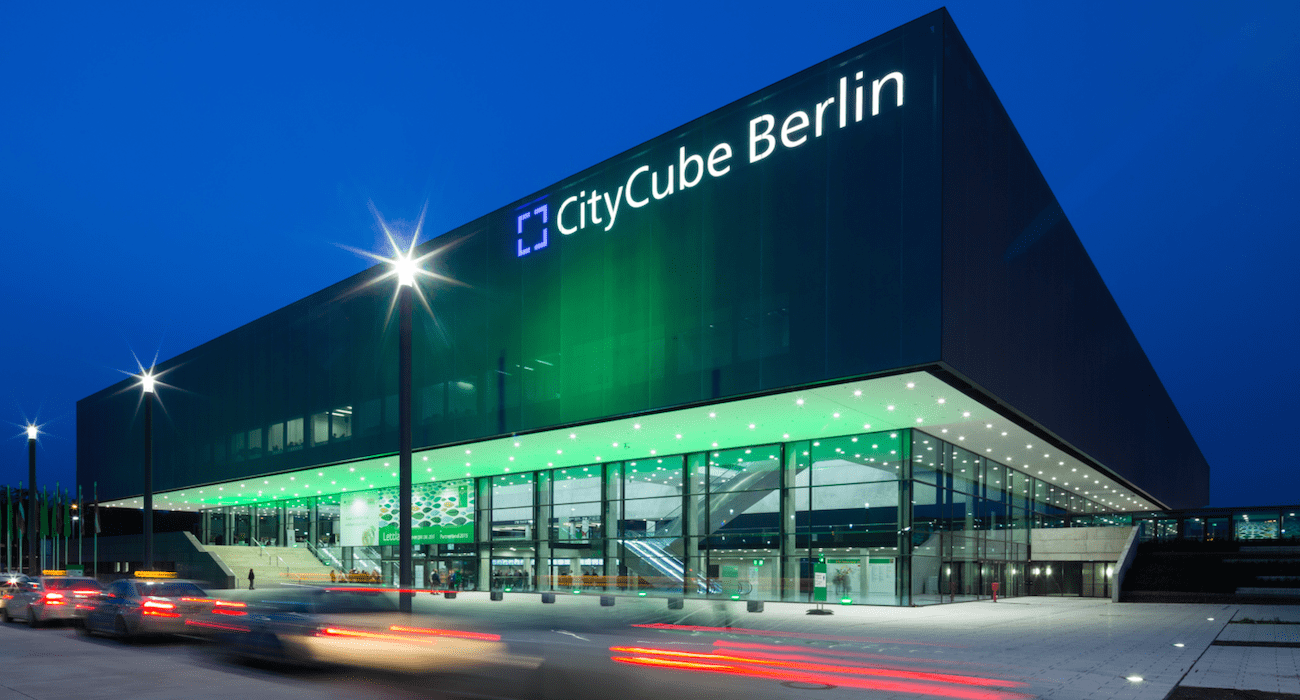 Współzałożyciel Apple weźmie udział w konferencji Apps World Germany ciekawostki tworzenie gier, tworzenie aplikacji, Steve Wozniak, nowe technogie, Apps World Germany  W dniach 22-23 kwietnia odbędzie się konferencja Apps World Germany. Będzie miała miejsce w CityCube Messedamm w Berlinie. Jest skierowana do osób, które zajmują się programowaniem a takżle dla miłośników nowych technologi. FotoCube XXXLWide43 1.jpg 1300x700
