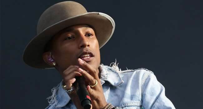 Pharrell prezentuje na Instagramie swojego Apple Watch ciekawostki zegarek Apple, Wideo, Pharrell Williams, Instagram, Apple Watch, Apple  Pharrell Williams, czyli amerykański producent muzyczny, wokalista i raper, kilkanascie godzin temu zaprezentował na Instagramie swojego Apple Watch. Phar1 650x350