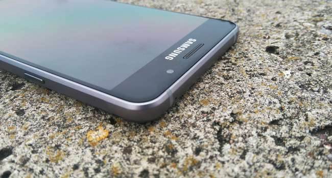 Samsung Galaxy A5 (2016) - recenzja urządzenia recenzje, polecane zalety, wady, Specyfikacja, Samsung Galaxy A5 2016, Samsung, recenzja Samsung Galaxy A5 (2016), Recenzja, polska recenzja, Opis, czy warto kupić Samsung Galaxy A5 (2016), cena, a5 z 2016, 2016  Samsung na nowo zapałał miłością do wysokiej jakości wykonania swoich mobilnych produktów, czego dowodem jest tegoroczna seria A. samsunga5 650x350