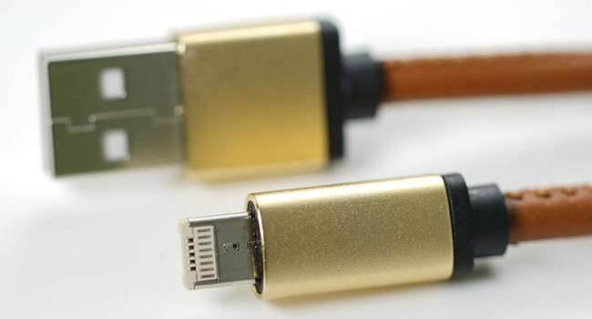 LMCable - kabel do przesyłania danych i ładowania urządzeń z Androidem i iOS ciekawostki LMCable, kabel LMCable  Zanim USB ? C na dobre przejmie rynek i będziemy mogli korzystać z tylko i wyłącznie jednego kabla w każdym urządzeniu warto zainteresować się propozycją LMCable. 2 650x350