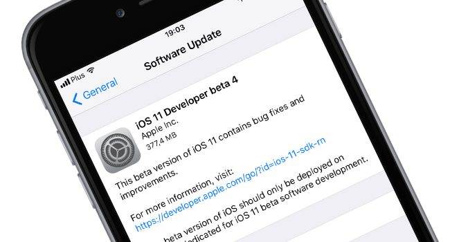 iOS 11 beta 4 - lista zmian polecane, ciekawostki zmiany, Update, OTA, lista zmian, iOS 11 beta 4, co nowego w iOS 11 beta 4, co nowego, Apple, Aktualizacja  Niecałe dwa tygodnie po udostępnieniu iOS 11 beta 3, właśnie Apple udostępniło deweloperom czwartą już betę najnowszego iOS. iOS11beta4 650x350