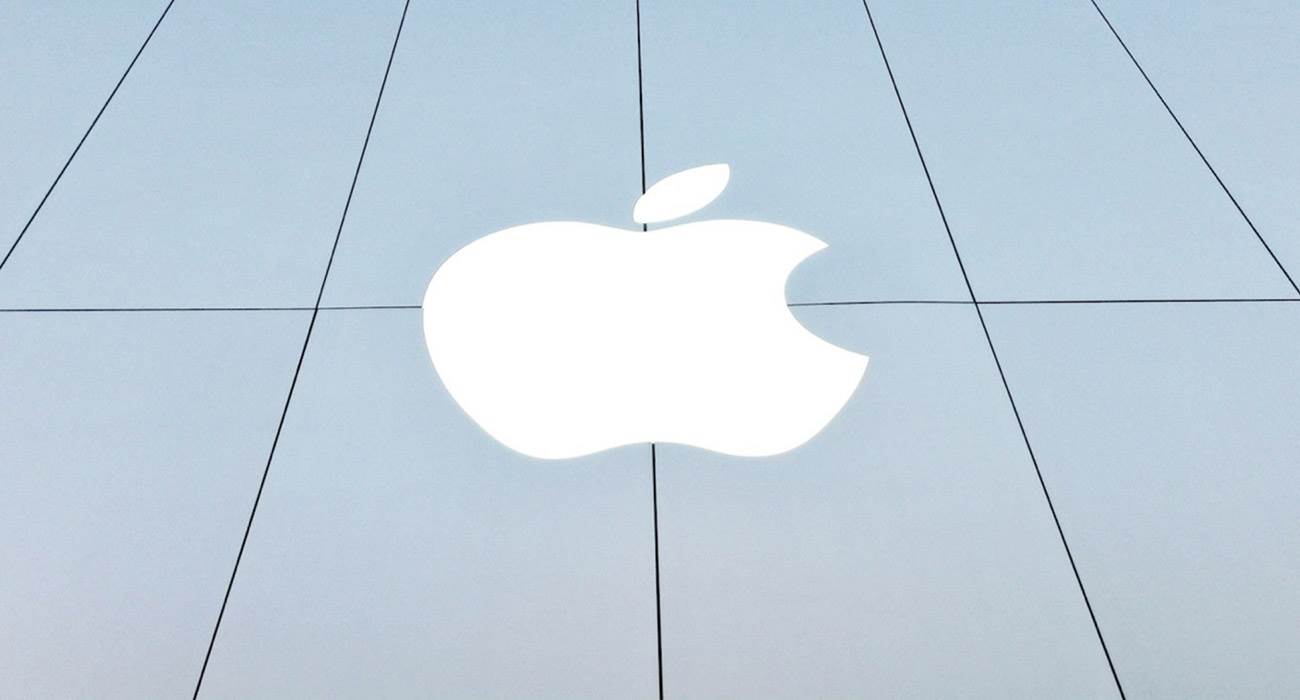 Apple logo 1 - iPhone Fold - bez Face ID i za ponad 2500 dolarów