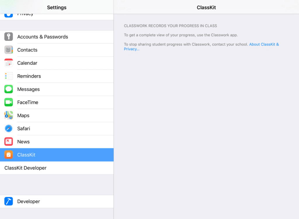 Ustawienia Classkit przedstawione na zrzutach ekranowych ciekawostki   Podczas udostępnienia przez Apple drugiej kompilacji testowej iOS 11.3 dowiedzieliśmy się, że Amerykanie szykują API dedykowane szkolnictwu. AppleClassKitpreferences2 1024x751