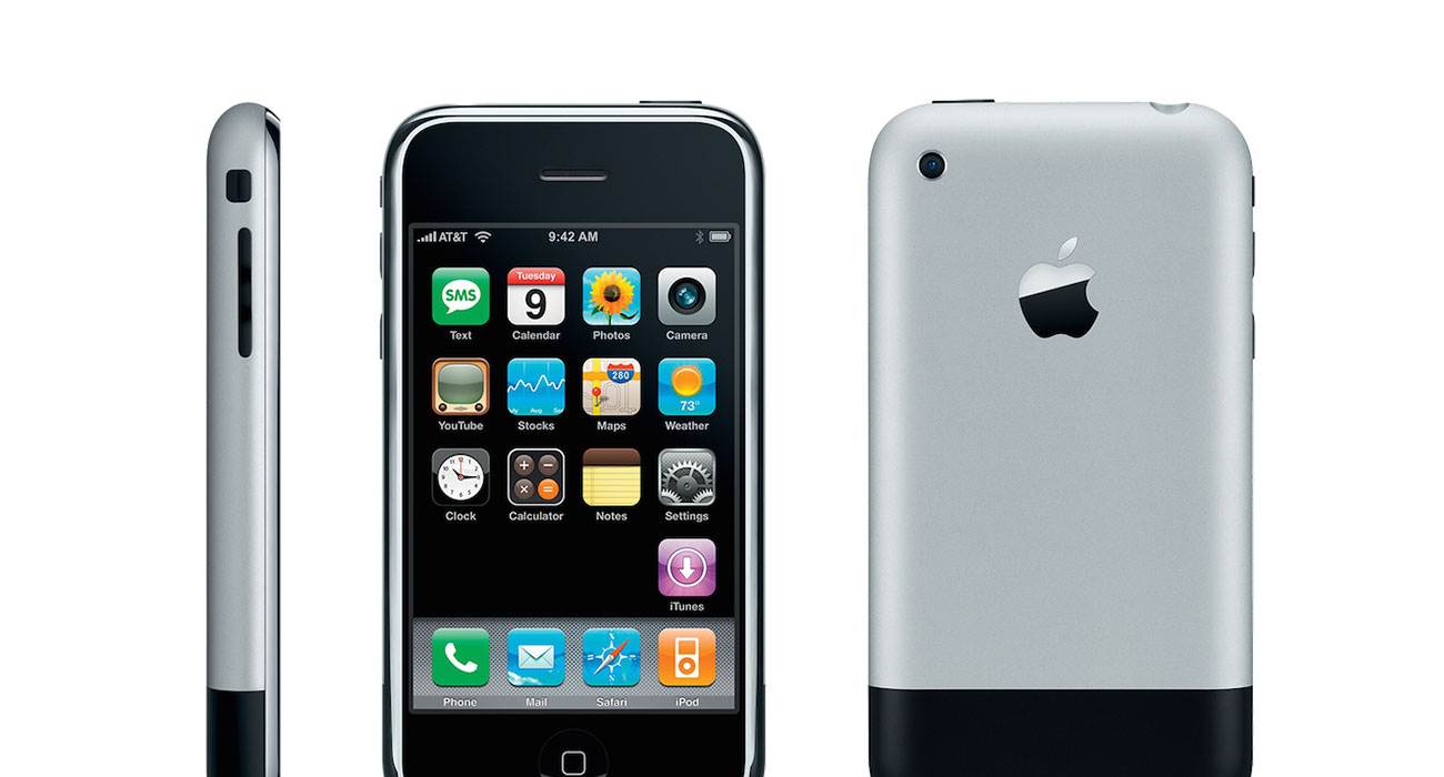 Steve Jobs chciał iPhone'a bez gniazda karty SIM na wiele lat przed pojawieniem się eSIM ciekawostki iphone 2, esim  Steve Jobs chciał, aby pierwszy iPhone nie miał gniazda na kartę SIM na wiele lat przed pojawieniem się eSIM. iPHONE2G