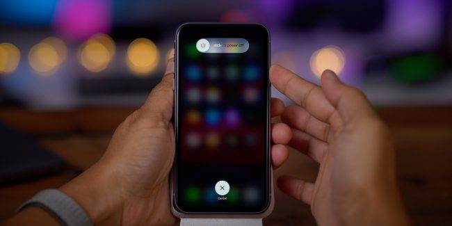 iPhone 11 / 11 Pro / 11 Pro Max - jak wprowadzić smartfon w tryb DFU jak ponownie uruchomić urządzenie oraz jak wejść w tryb Recovey iPhone 11 Force Restart 650x325 - iPhone 11 / 11 Pro / 11 Pro Max - jak wprowadzić smartfon w tryb DFU jak ponownie uruchomić urządzenie oraz jak wejść w tryb Recovey