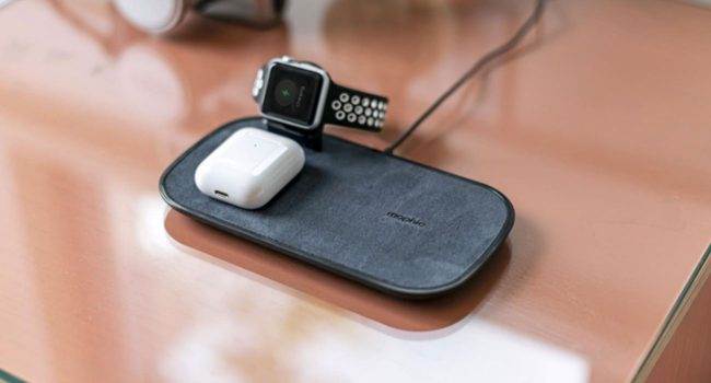 Wireless Charging Pad - bezprzewodowa ładowarka 3w1 od Mophie polecane, ciekawostki Wireless Charging Pad 3-in-1, Wideo, mophie, gdzie kupić, cena  Jeśli szukacie bezprzewodowej ładowarki, która będzie w stanie za jednym razem naładować Waszego iPhone, Apple Watch i AirPods to mamy coś ekstra. mophie 2 650x350