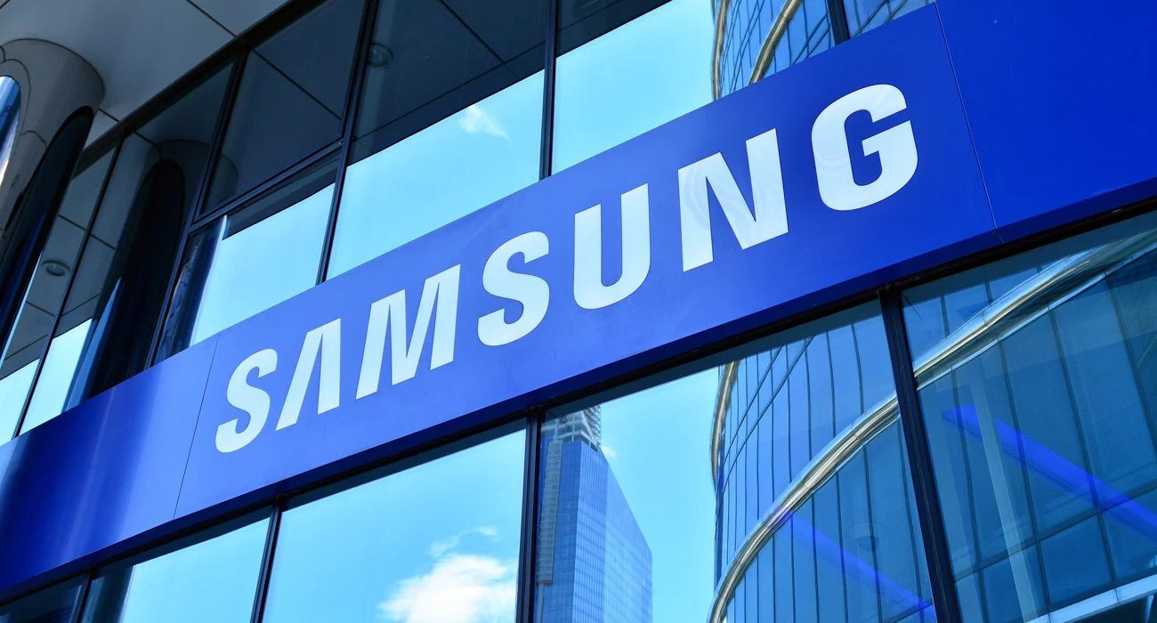 Samsung promował iPhone'a w aplikacji Samsung Members ciekawostki samsung promuje iphone, samsung members, Samsung, iPhone  Najpierw się śmieją, a potem promują. Ciekawa historia spotkała Samsunga - firma reklamowała iPhone'a we własnej aplikacji Samsung Members. Samsung 1300x700
