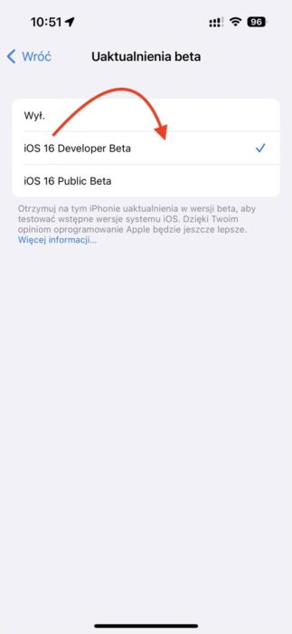 Błąd w iOS 16.4 pozwala szybko i za darmo przejść z publicznej do "zwykłej" bety systemu ciekawostki ios 16.4 beta, iOS 16.4, aktualizacje  W iOS 16.4 zmienił się sposób przystąpienia do beta testów. Usunięto profile, a system sam wykrywa czy osoba bierze udział w beta testach systemu czy nie. ios164 2 323x700