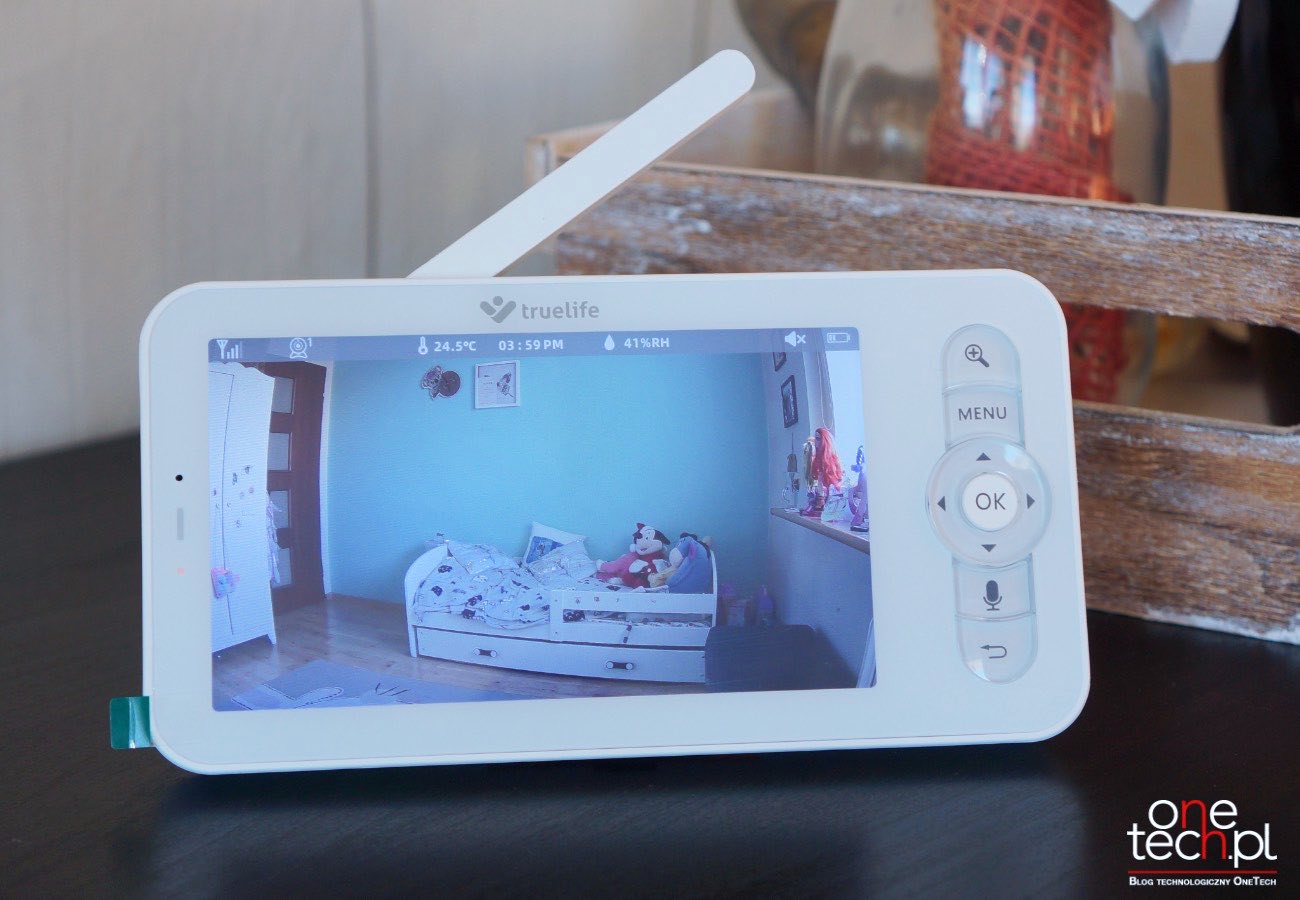 TrueLife NannyCam R7 Dual Smart: Monitoruj swoje dziecko profesjonalnie recenzje, ciekawostki TrueLife NannyCam R7 Dual Smart, technologia, Smartfon, rodzice, Recenzja produktu, Nowoczesne rozwiązania, monitorowanie, komfort, Kamera do monitorowania, jakość obrazu, funkcje, dzieci, Bezpieczeństwo dzieci, bezpieczenstwo, aplikacja mobilna  TrueLife NannyCam R7 Dual Smart: Kamera, która zapewni Ci spokój i wygodę, dbając o bezpieczeństwo Twojego dziecka. Nasza recenzja. niania5