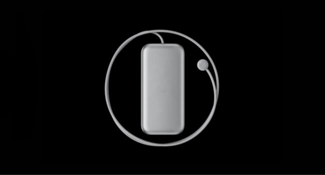 „Get Ready” - pierwsza reklama Apple Vision Pro ciekawostki reklama Apple Vision Pro, pierwsza reklama gogli Apple Vision Pro, Apple Vision Pro  W ramach promocji Apple Vision Pro, firma opublikowała swoją pierwszą reklamową, zatytułowaną „Get Ready”. Czy Ci się spodoba? Zobacz już teraz. bateria apple vision pro 650x350