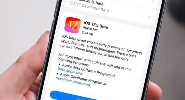 iOS 17.5 wprowadza nowe funkcje anty-śledzenia ciekawostki nowości w systemie iOS 17.5, iOS 17.5, co nowego w iOS 17.5, anty-sledzenie   iOS 17.5 zwiększa bezpieczeństwo użytkowników poprzez wprowadzenie nowych funkcji do zarządzania akcesoriami śledzącymi, takimi jak AirTag. iOS17.5 1 650x350