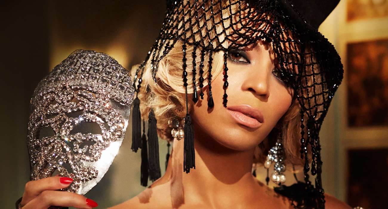 Beyonce1 1 - Beyoncé bije rekord sprzedaży nowego albumu na iTunes