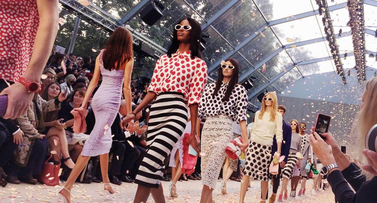 Burberry 1 - Pokaz mody nakręcony za pomocą iPhone 5S