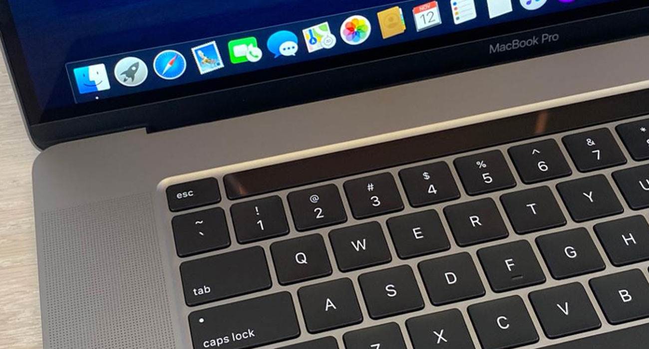 MacBookPro 23 - 16-calowe MacBooki Pro już bez niepokojących trzasków wydobywających się z głośników. macOS Catalina 10.15.2 naprawia ten problem