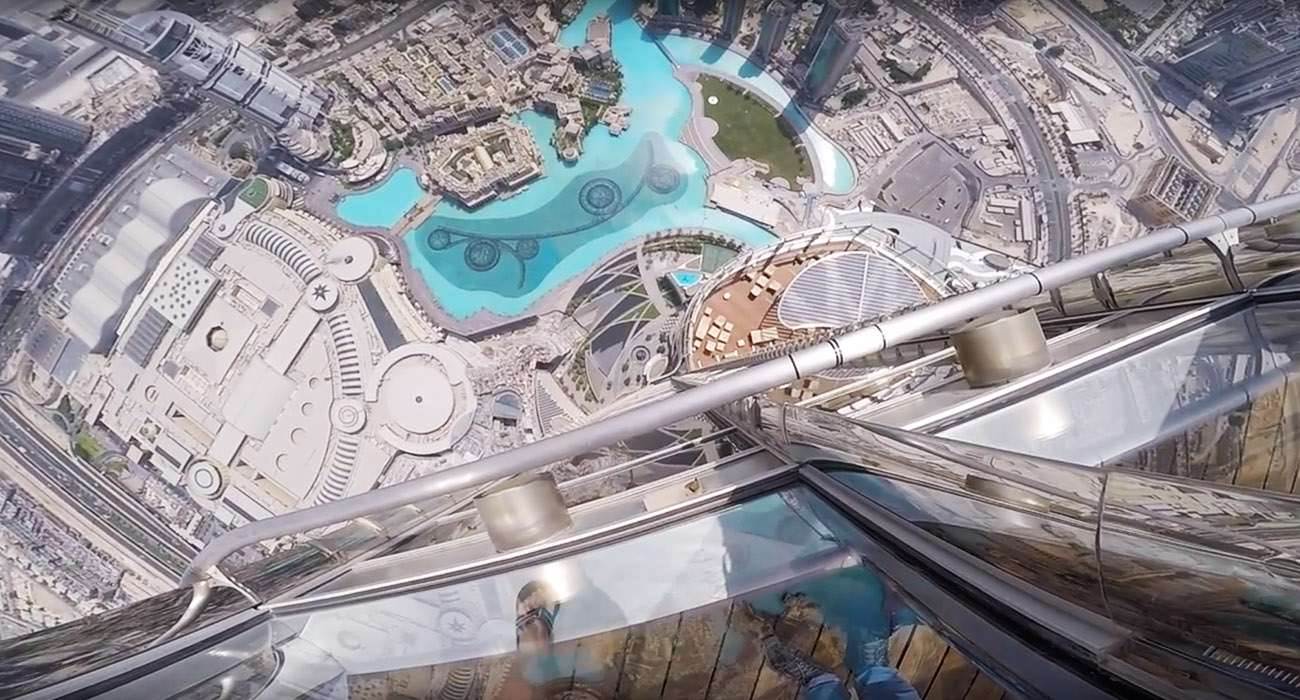 dubaj 2 - iPhone 7 Plus zrzucony z najwyższego budynku na świecie