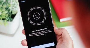faceID 21 300x162 - Nowy cykl premier iPhone’ów od 2026 roku