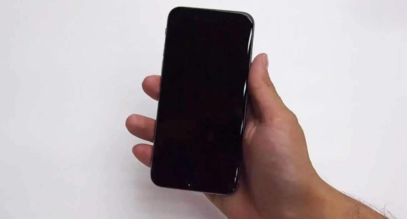 iP6 11 1 - Pierwszy działający iPhone 6?