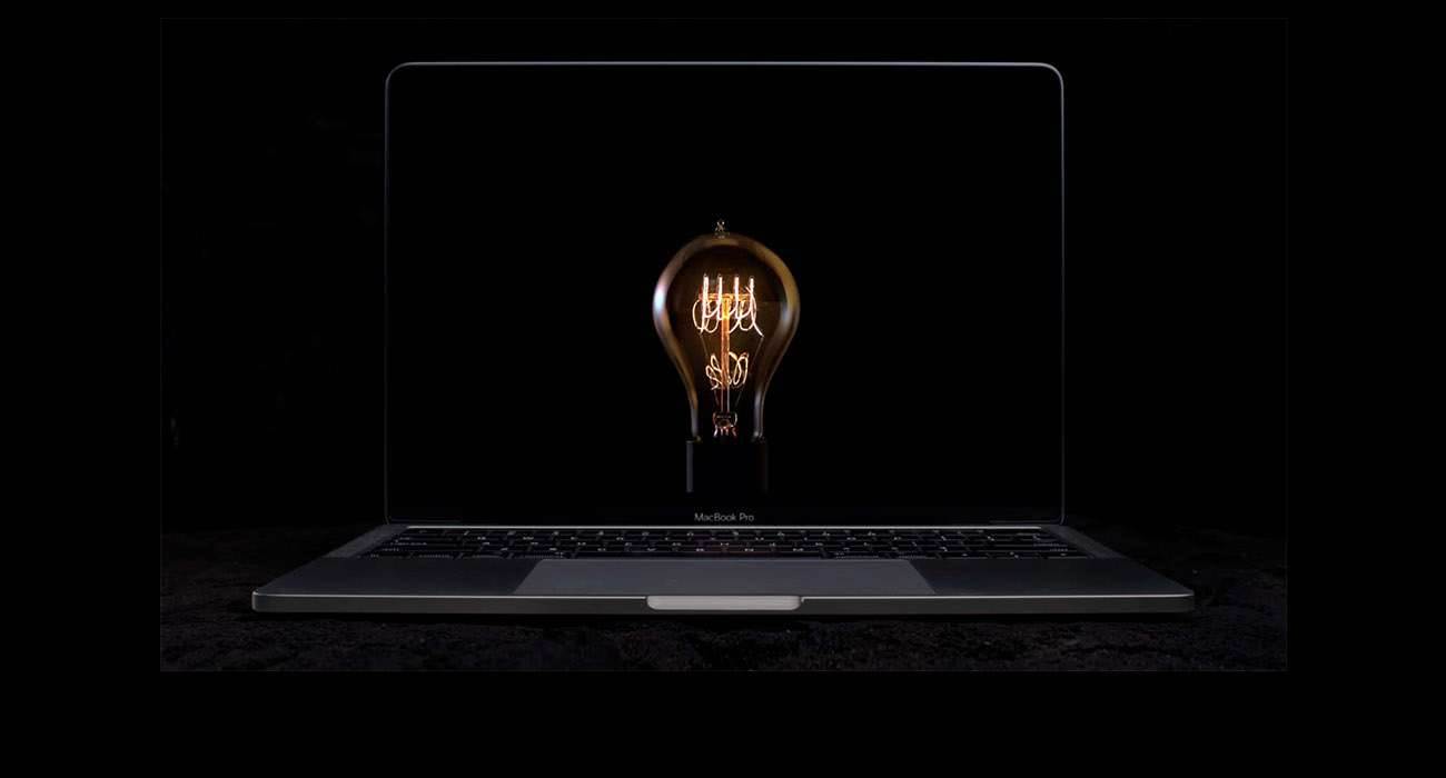 macbookpro 1 9 - "Bulbs", czyli pierwsza reklama Macbook Pro z Touch Bar